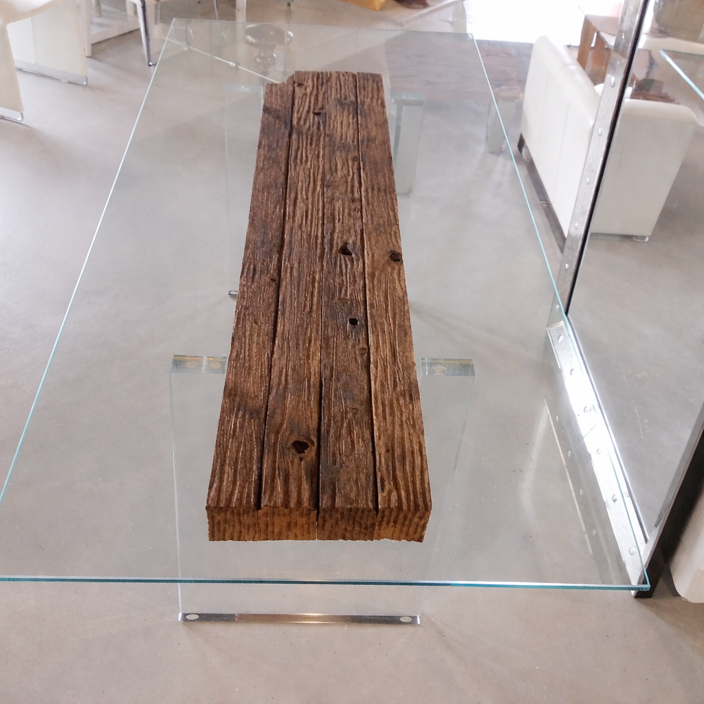 Luxury Fiorela Dining Table by Gusto Design Collection