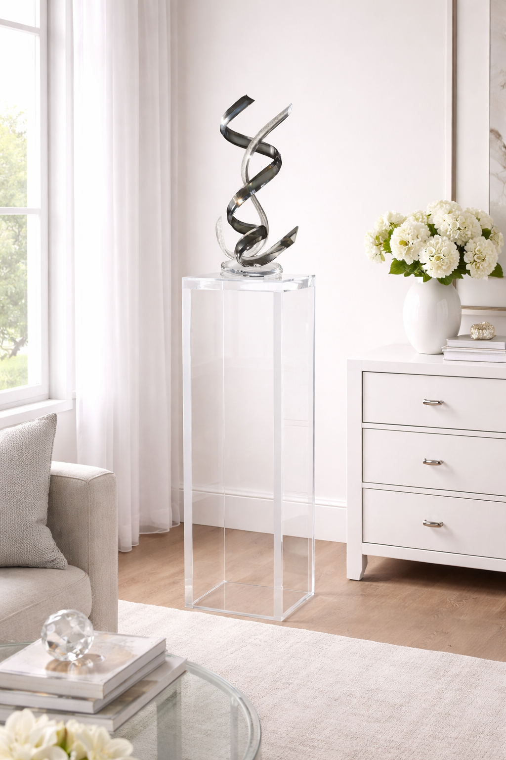 Contemporary acrylic sculpture furniture piece Contemporary acrylic sculpture furniture piece – Gusto Design Collection